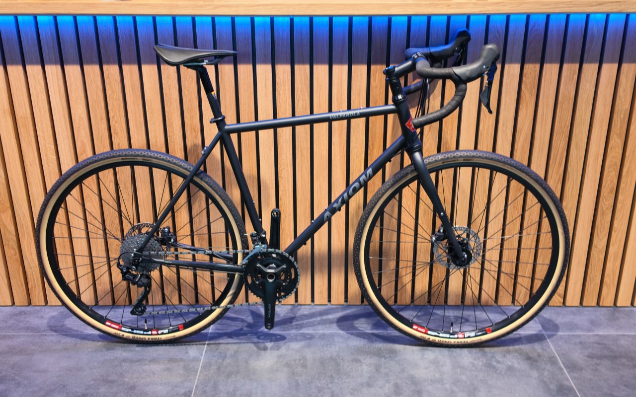 Axiom Valparola – 53 cm